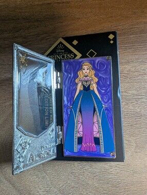 Disney Designer Collection Aurora Hinged Pin Sleeping Beauty Ultimate Princess